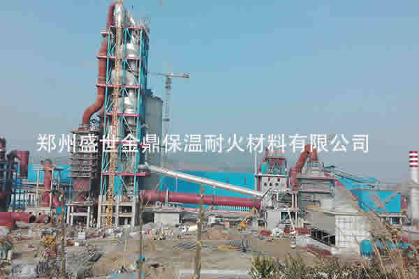 水泥厂回转窑窑口专用浇注料使用优势分析